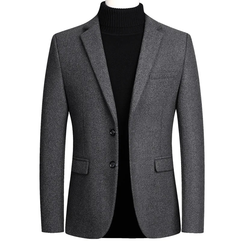 Blazer Slim Fit Zelvon ZLN105 com corte ajustado e tecido leve em algodão e poliéster.